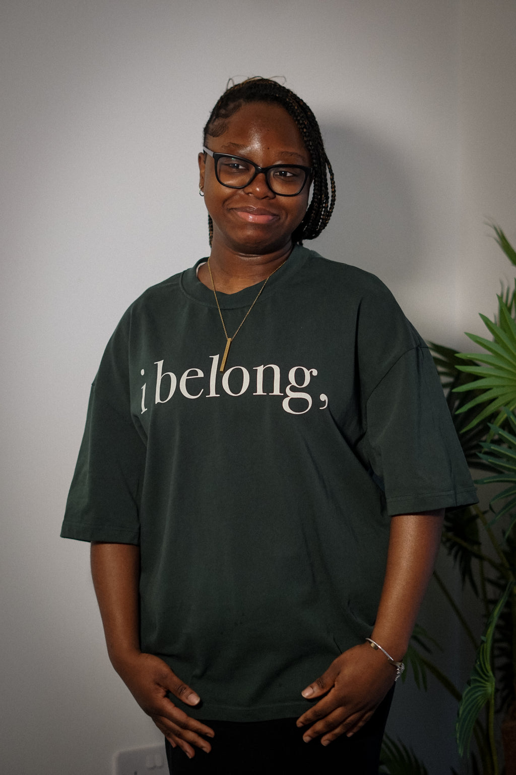 ibelong, "Agnus dei" heavyweight cotton t-shirt in dark-green